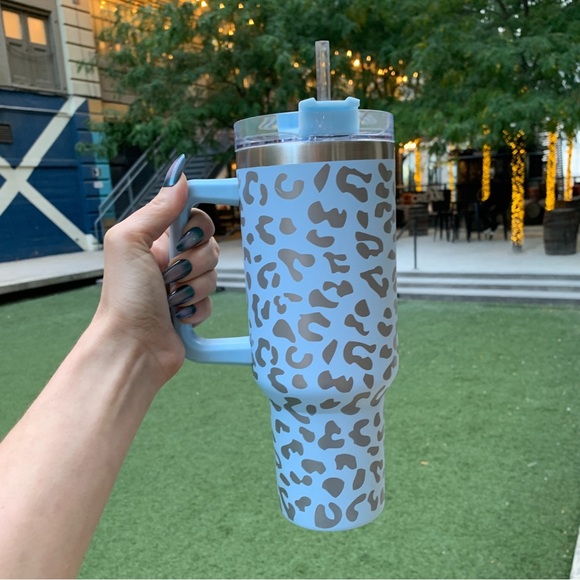Wild Cheetah Print 40 oz Stainless Steel Insulated Handle Tumbler | XL Size wit - Picture 1 of 8